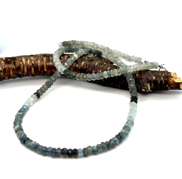 Moss Aquamarine Necklace