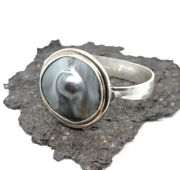 Tahitian Mabe Bracelet Top - Image 2
