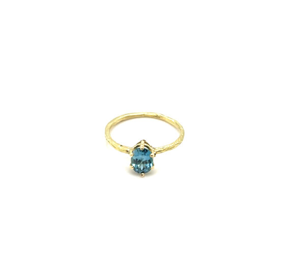 Zircon Ring