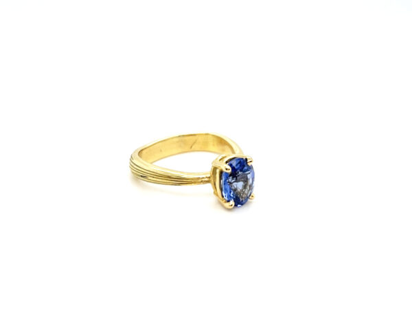 Sapphire Ring