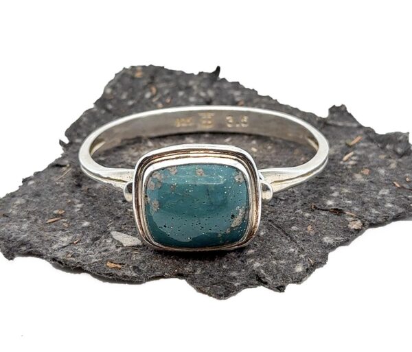 LELAND BLUE BRACELET TOP