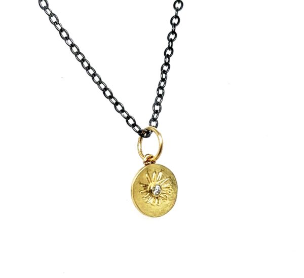 ASTER AND DIAMOND NECKLACE - Image 2