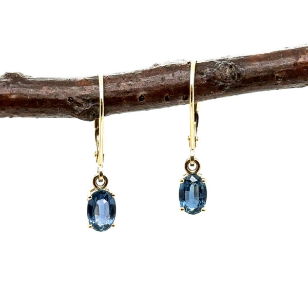 SAPPHIRE EARRINGS